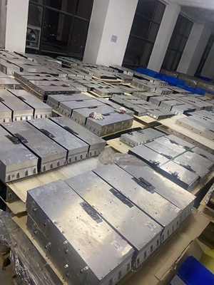 汽车蓄电池回收，高价回收新能源汽车蓄电池回收，锂电池回收