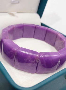 S389# 天然原色紫云母手牌无优化 18*7.8mm 重63.73克