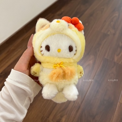 Kitty教主秋日变装大尾巴狐狸