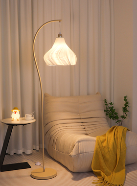 新款法式奶油风钓鱼灯落地台灯客厅沙发旁装饰摆件卧室床头氛围灯