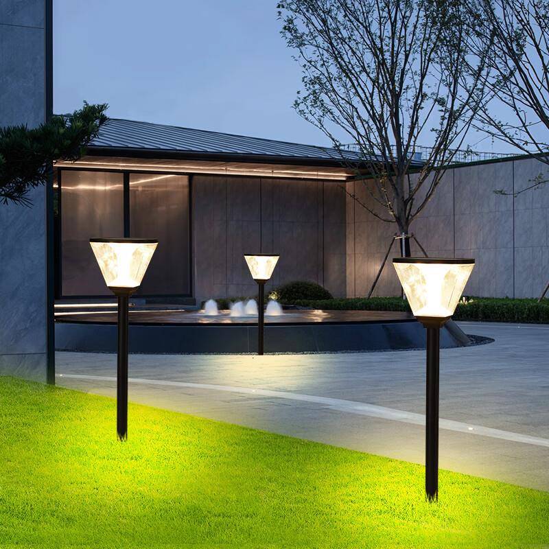 太阳能草坪灯现代简约地插灯户外防水草地灯小区别墅院子地插灯