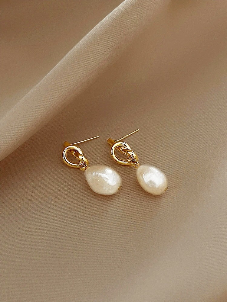 新加坡【frica梵罗柯】发式珍珠耳钉女轻奢小众设计耳环送女友