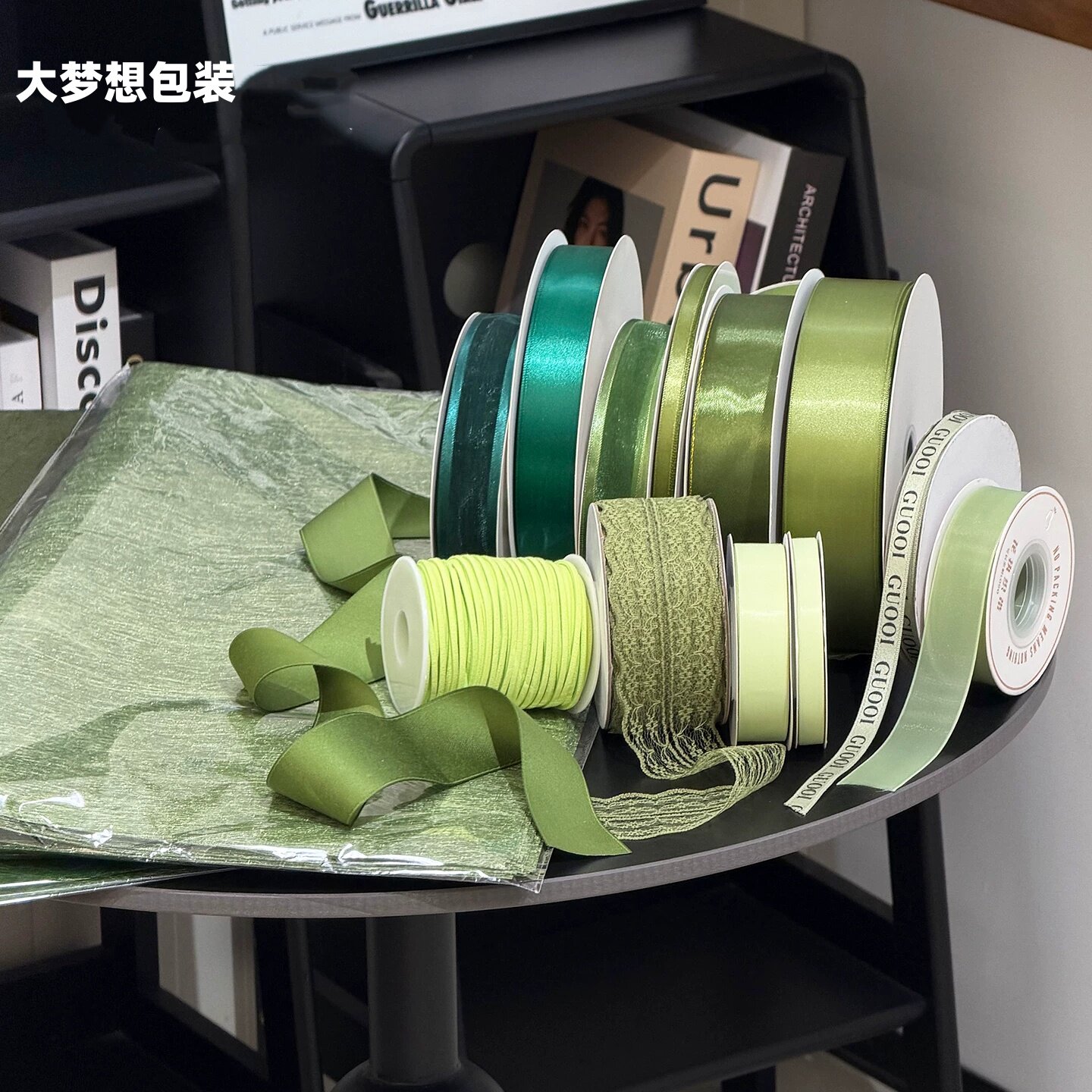 水果礼盒高档绿色丝带垫纸材料包