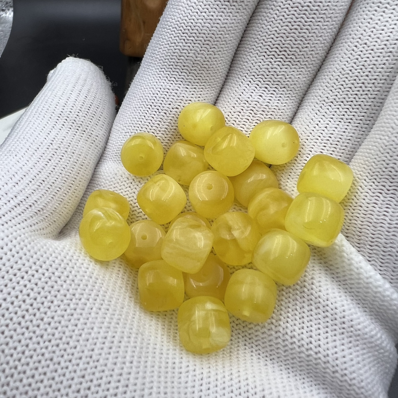 天然原矿琥珀蜜蜡老型顶珠腰珠，文玩配饰，百香星月菩提佛手金刚