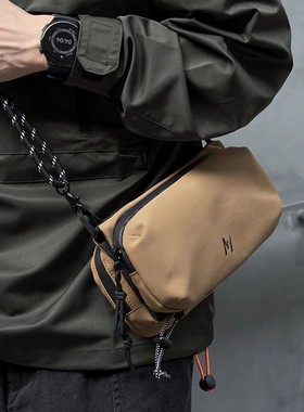 法国Cavi KIong男士斜挎包单肩胸包骑行邮差小包外出便携包通勤包