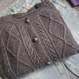 复古麻花高级风圆领针织开衫 新款 x743 复古麻花高级风