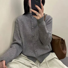 【设计师版】新款设计师版领扣半高领百搭针织开衫x820