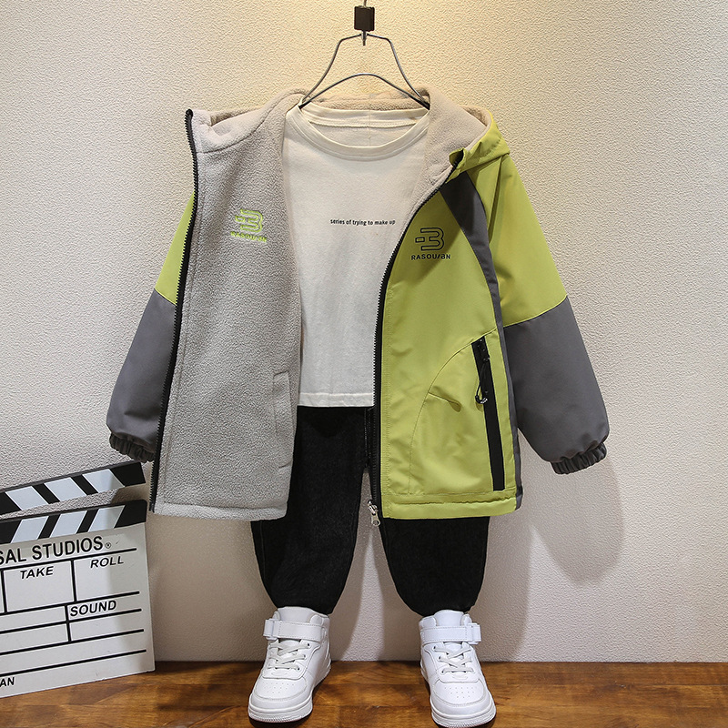 巴拉巴柆男童秋冬加绒双面穿外套2025新款儿童冲锋衣春秋上衣