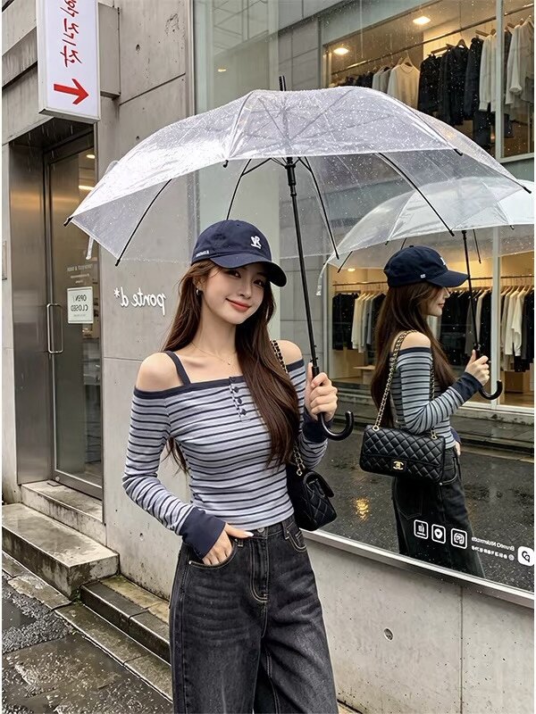 线条曲奇蓝灰条纹吊带一字肩长袖t恤女秋季韩系显瘦露肩打底上衣