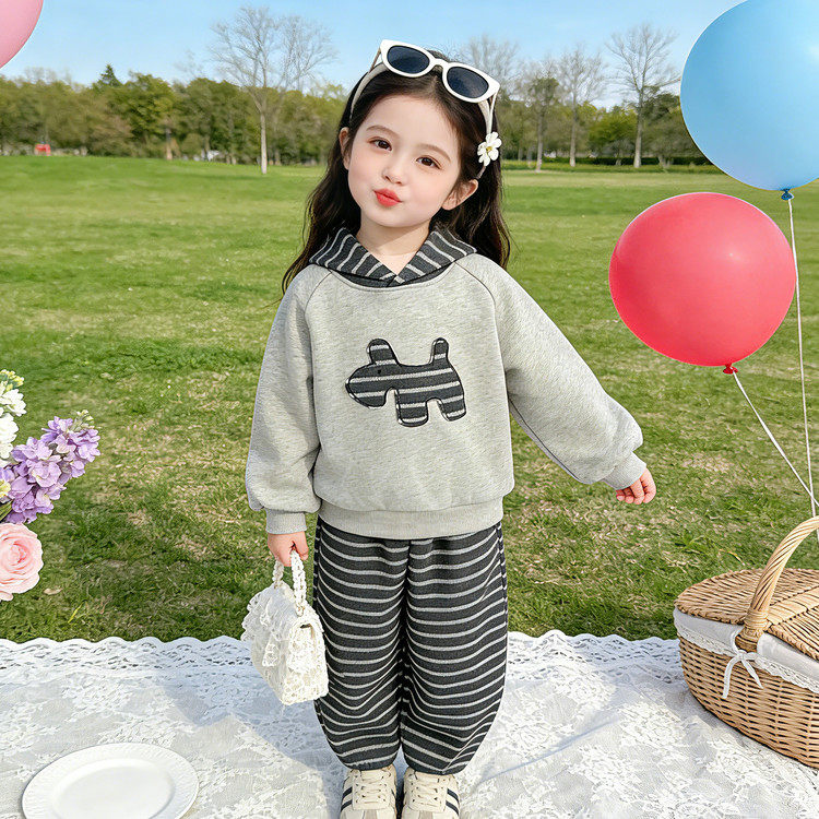 女童春季长袖童装绣花小马套装 儿童裤子两件套女孩宝宝小童时髦