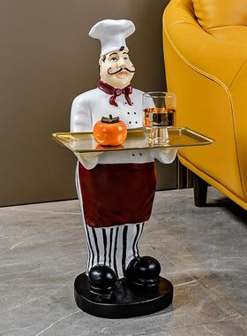 益方创意厨师摆件餐厅饭店大厅门口迎宾落地软装饰品家居托盘美式