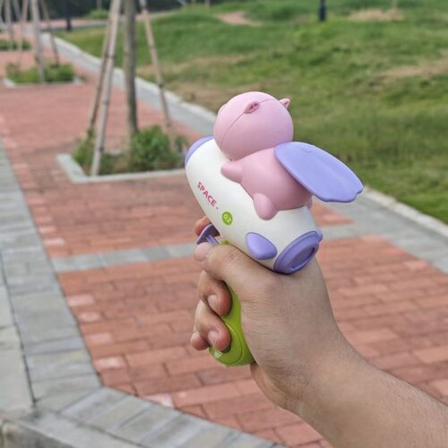 夏日玩水神器！小猪水枪太好玩了
