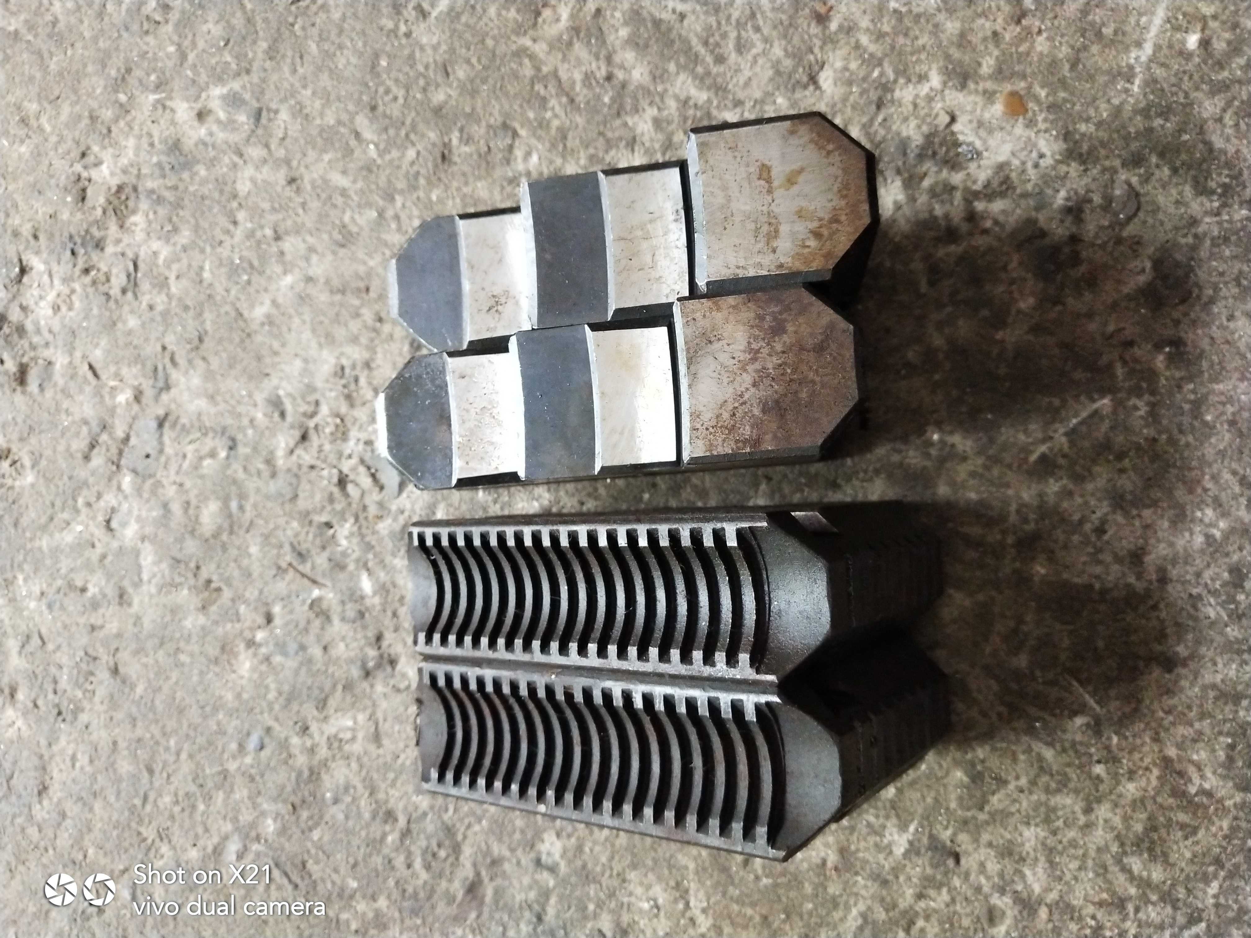 四爪卡爪单动卡盘卡爪卡脚320/350/ 400卡爪机床铣床配件