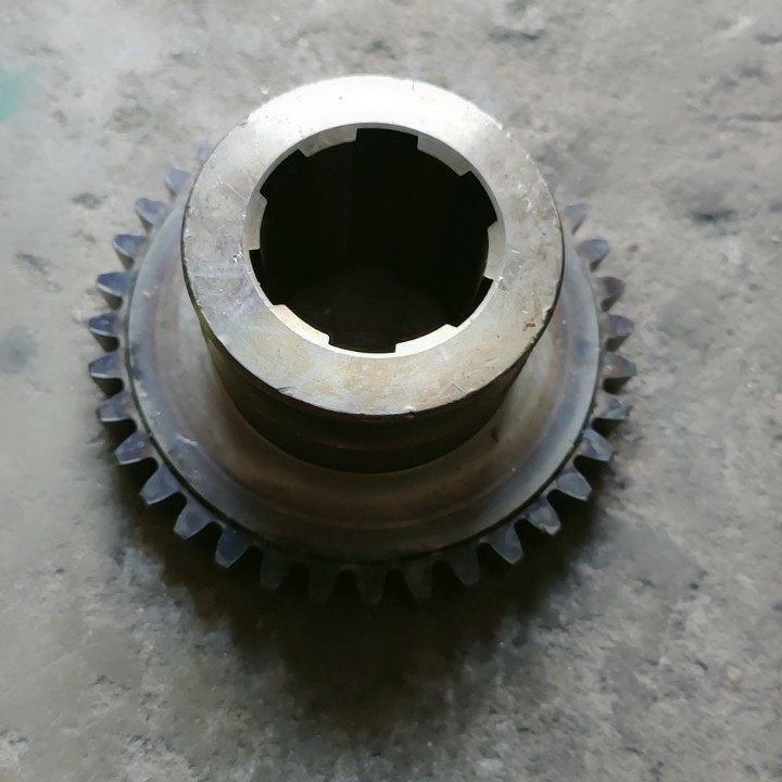 安徽蚌埠晶菱机床厂x5042铣床配件2021齿轮z36花键6-55*14厚度71