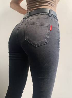 牛仔欧美烟灰显翘臀包腿铅笔裤