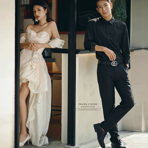 Корейское в стиле плеча легкое свадебное платье с высоким уровнем сенсорного белого простых супер бессмертных путешествий невесты, короткая и магистральная марля, марля