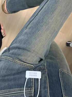 水泥灰微喇叭牛仔裤女秋季新款复古高腰修身显瘦设计感马蹄裤潮