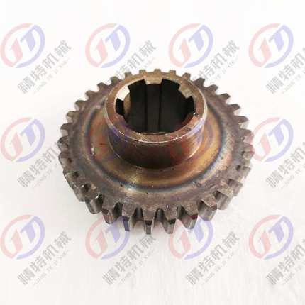南京四机ZN3040*16/3050 齿轮530116齿数32外径84孔30宽8内花键齿