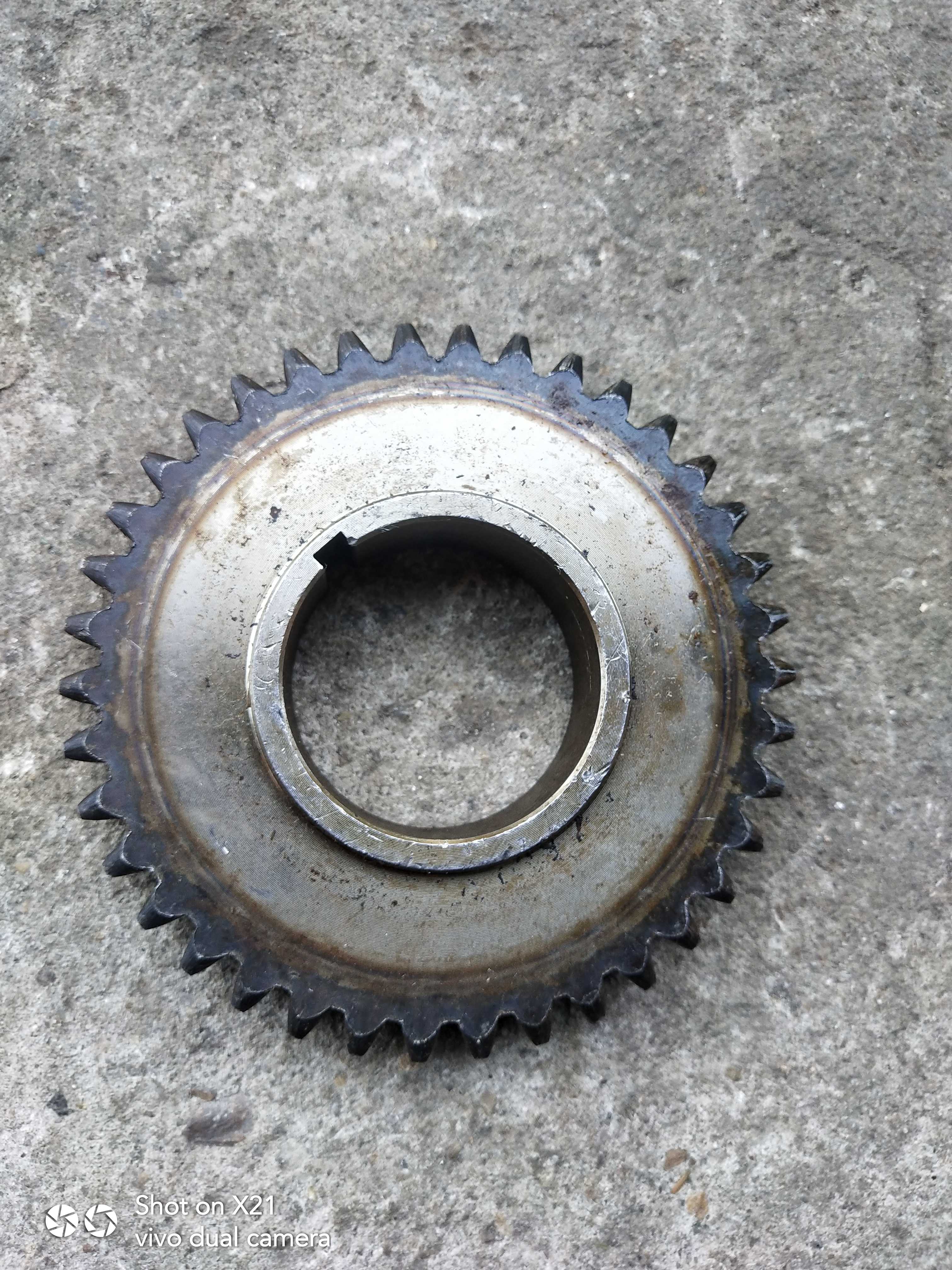 沈阳中捷机床厂Z3080*25/Z3063摇臂钻床61345齿轮Z38/M3/孔50机床