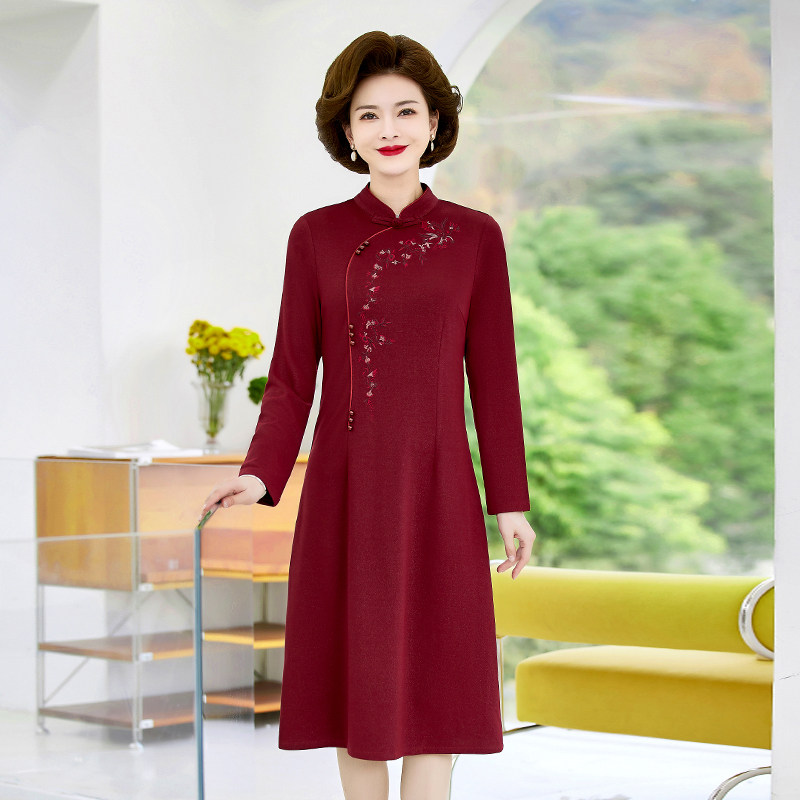 梵猫妈妈春装2024新款礼服旗袍连衣裙中老年女喜婆婆婚宴春秋裙子