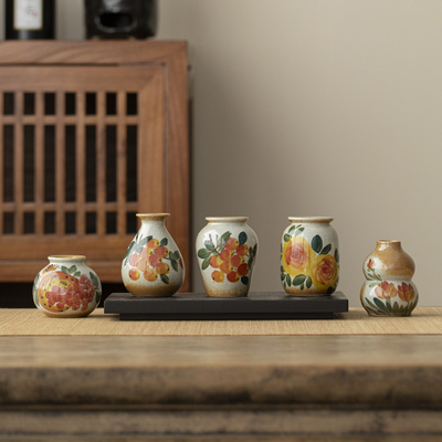 景德镇陶瓷手绘小花瓶