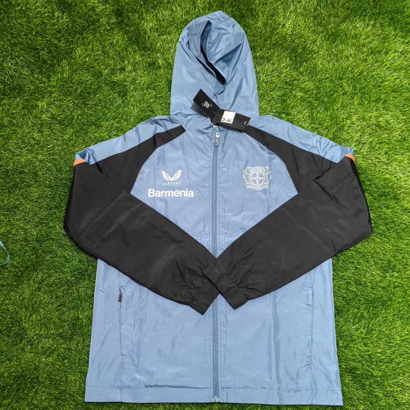 Castore 勒沃库森 足球球员版轻质连帽运动外套出场夹克风雨衣