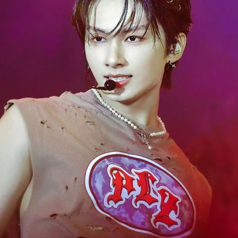 高版本保色文俊辉同款耳钉小众设计感高级轻奢耳饰爆款气质耳饰