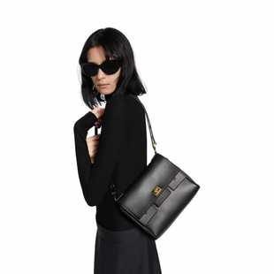 Rodeo轻奢小众高级感单肩斜挎包法棍包j机车包翻盖包手拿男女同款