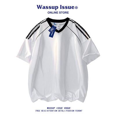 WASSUP ISSUE美式潮流小众V领短袖男款夏季薄款运动休闲上衣T恤男