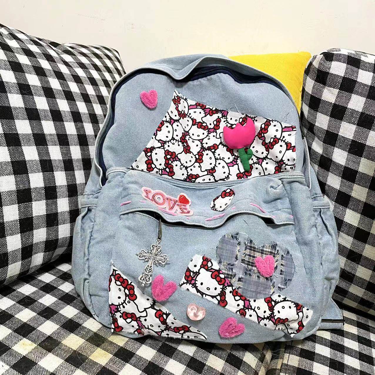 ORIGINAL HOMEMADE HELLO KITTY DENIM BACKPACK HELLO KITTY BAG SWEET AND VERSATILE MILLENNIAL STITCHING OLD