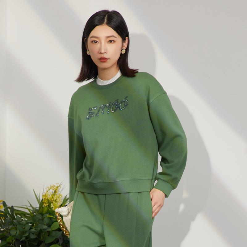 休闲长袖圆领套头卫衣百搭