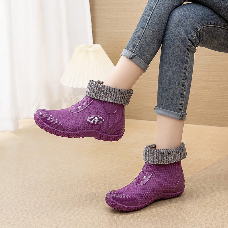 FLEECE COTTON SLEEVE SHORT TUBE RAIN BOOTS IMPORTED WATERPROOF SHOES WOMENS RAIN BOOTS ANTI-SLIP CAR WASH COTTON BOOTS WINTER SHORT WATER SHOES THICKENED