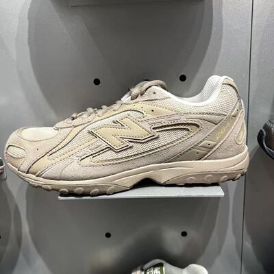 NB女童鞋204轻便舒适跑步运动鞋