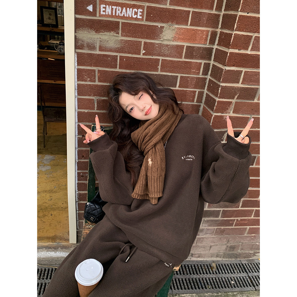 LIL CHER 重磅400g云朵绒美式刺绣休闲圆领卫衣+抽绳拖地裤套装,女装/女士精品,时尚套装,淘宝优惠券,粉丝福利购,淘宝优惠卷