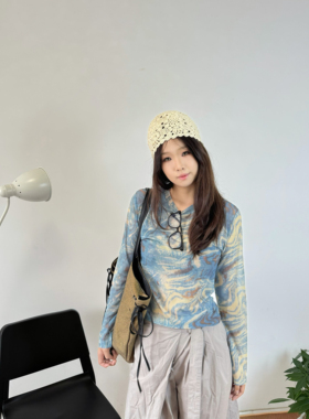 LIL CHER 蓝色扎染薄款长袖T恤女夏季新款修身防晒圆领罩衫上衣