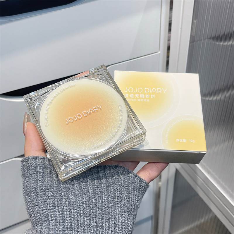 久久日记清透无瑕粉饼持久补妆防水提靓自然柔焦定妆学生高光粉饼