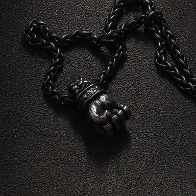 重工拳头拳击霸气复古男士项链个性钛钢吊坠朋克嘻哈风高街挂链潮