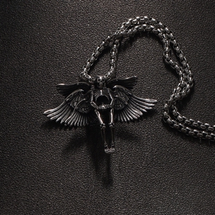 六翼天使骷髅翅膀男士项链毛衣链小众钛钢吊坠朋克嘻哈高街挂链潮