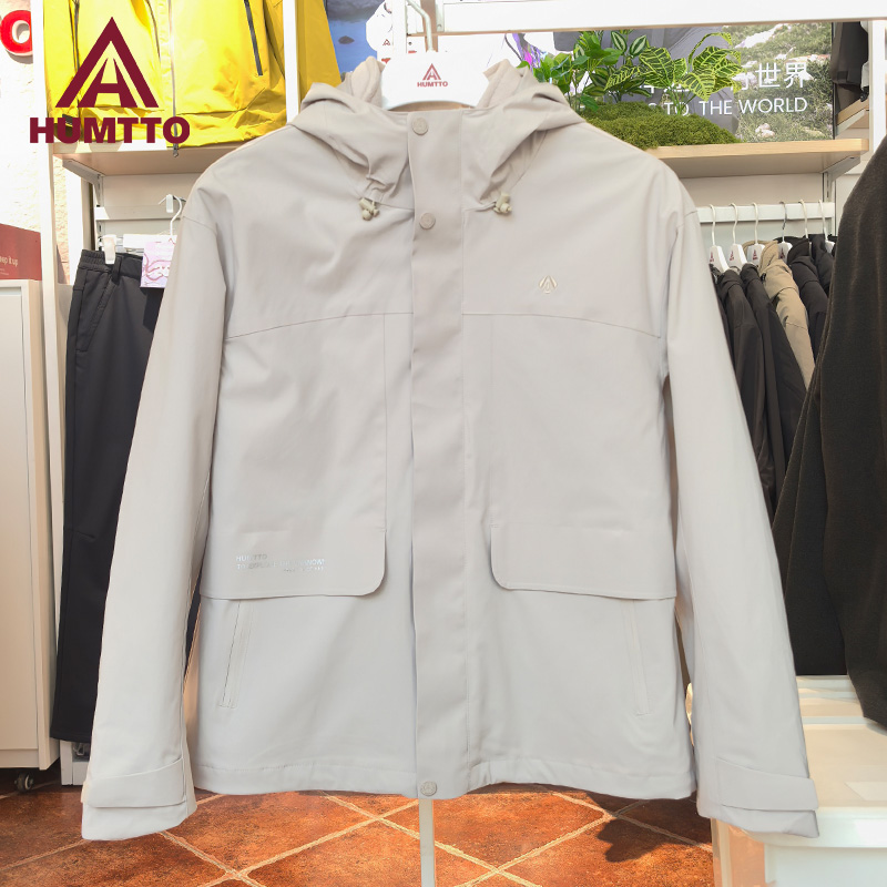 悍途户外冲锋衣女秋冬时尚短款防风防水保暖三合一登山服37C134B