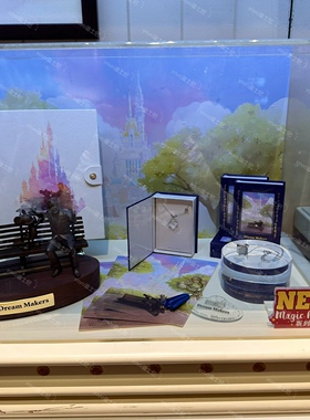 香港迪士尼 创梦家makers主题项链 随手杯笔记本明信片卡通摆件