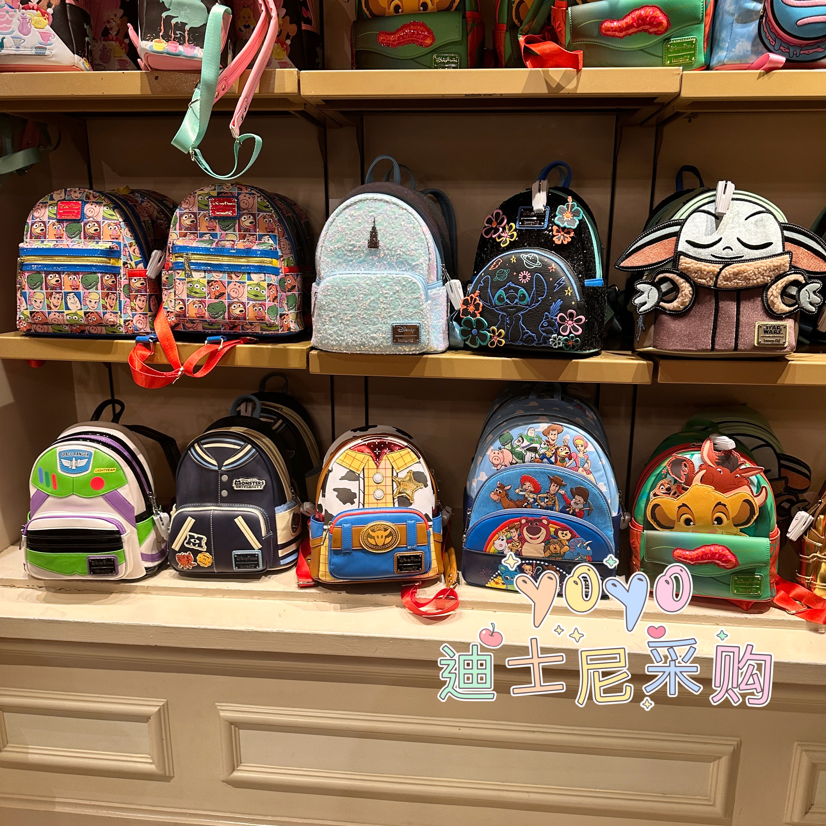 香港迪士尼 玩具总动员 怪兽大学 卡通loungefly联名双肩包 皮质