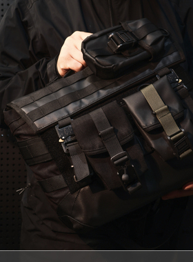 BOLTBOAT勃朗峰户外机能邮差包多功能战术男士斜挎包单肩包