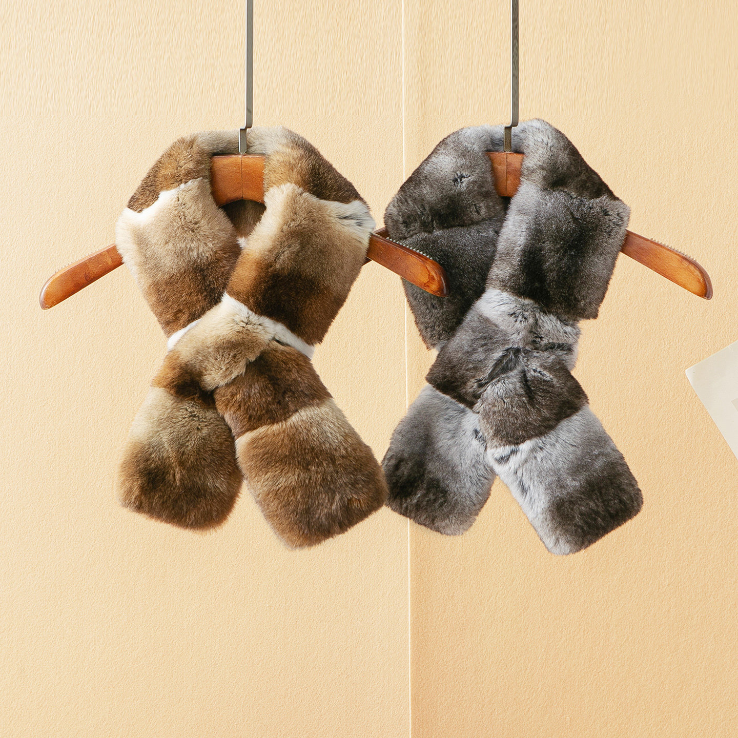 蛮文 高端稀贵 原色不染色整皮獭兔毛皮草围巾双面交叉围脖 6J002,服饰配件/皮带/帽子/围巾,围巾/丝巾/披肩,淘宝优惠券,粉丝福利购,淘宝优惠卷