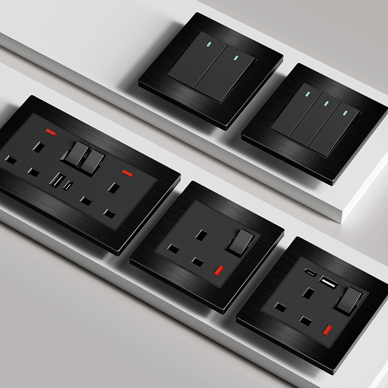 英标13A插座带USB快充