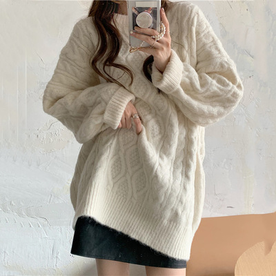 麻花毛衣女白色秋冬外穿加厚宽松慵懒风圆领套头中长款粗毛线针织