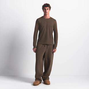 代购SKIMS服装男士长袖T恤舒适贴身日常穿着易打理耐穿耐磨