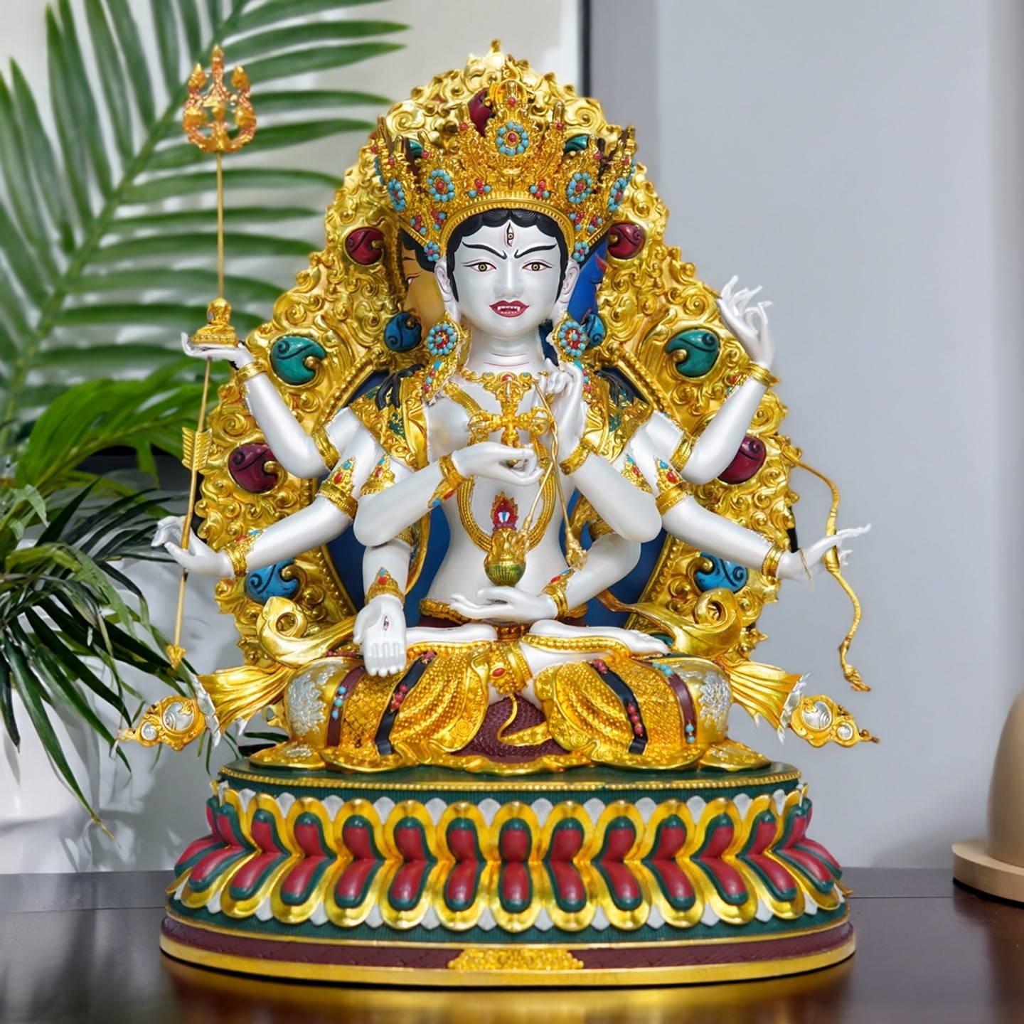 尼泊尔工艺纯铜彩绘尊胜佛母佛像带背光铜像坐像手工錾刻供奉摆件