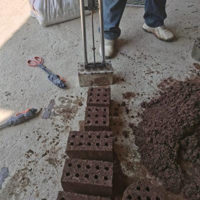 新款牛粪块模具蜂窝煤模具长方形不绣钢筒上下板不绣钢模具神器