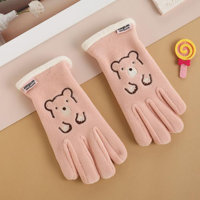 儿童手套冬季户外骑行防风防寒小学生春秋保暖防滑男童实用设计