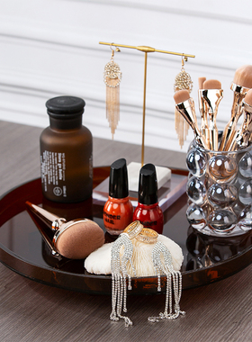 衣帽间样板间软装饰品摆件